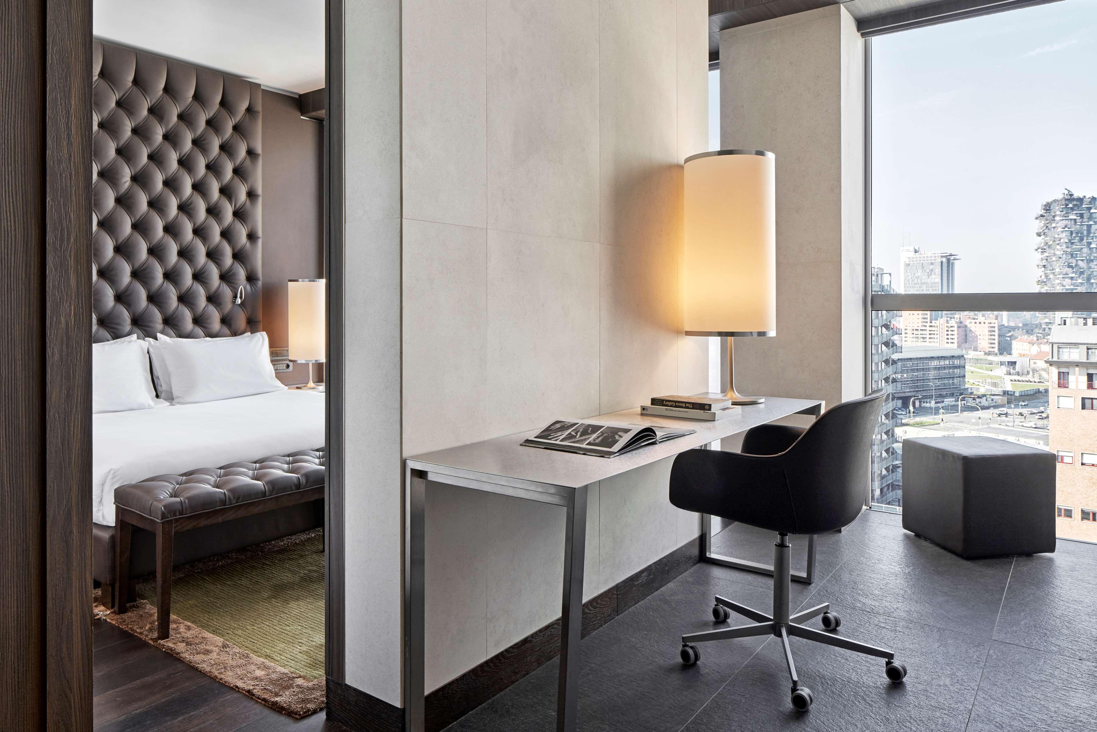 Hyatt Centric Milan Centrale Экстерьер фото