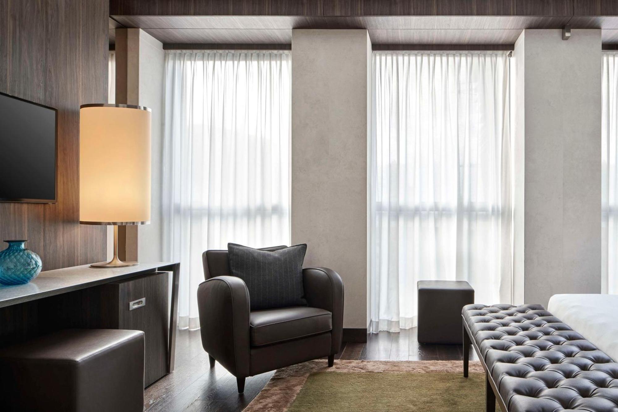 Hyatt Centric Milan Centrale Экстерьер фото